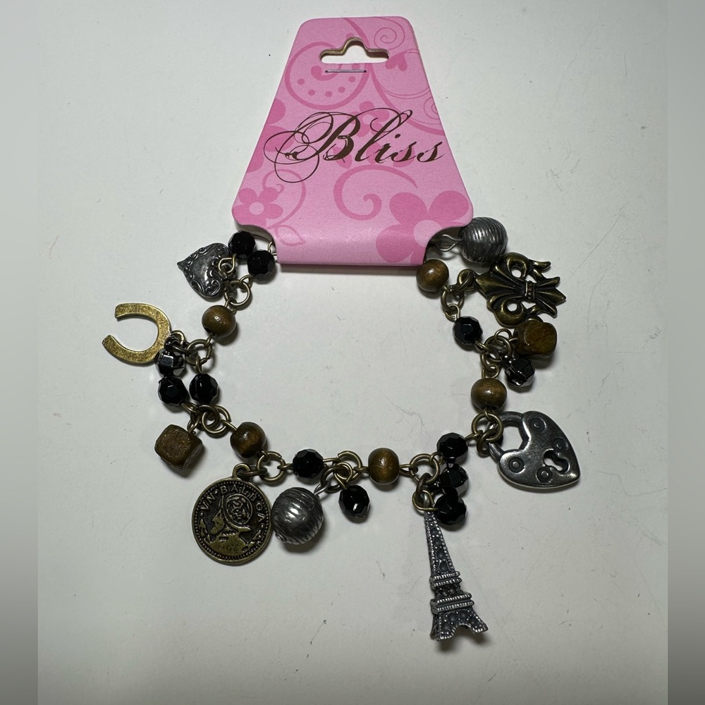 Lot of 17 Bliss Paris Eiffel Tower Bracelet Perfect for girl party or Re-Sale